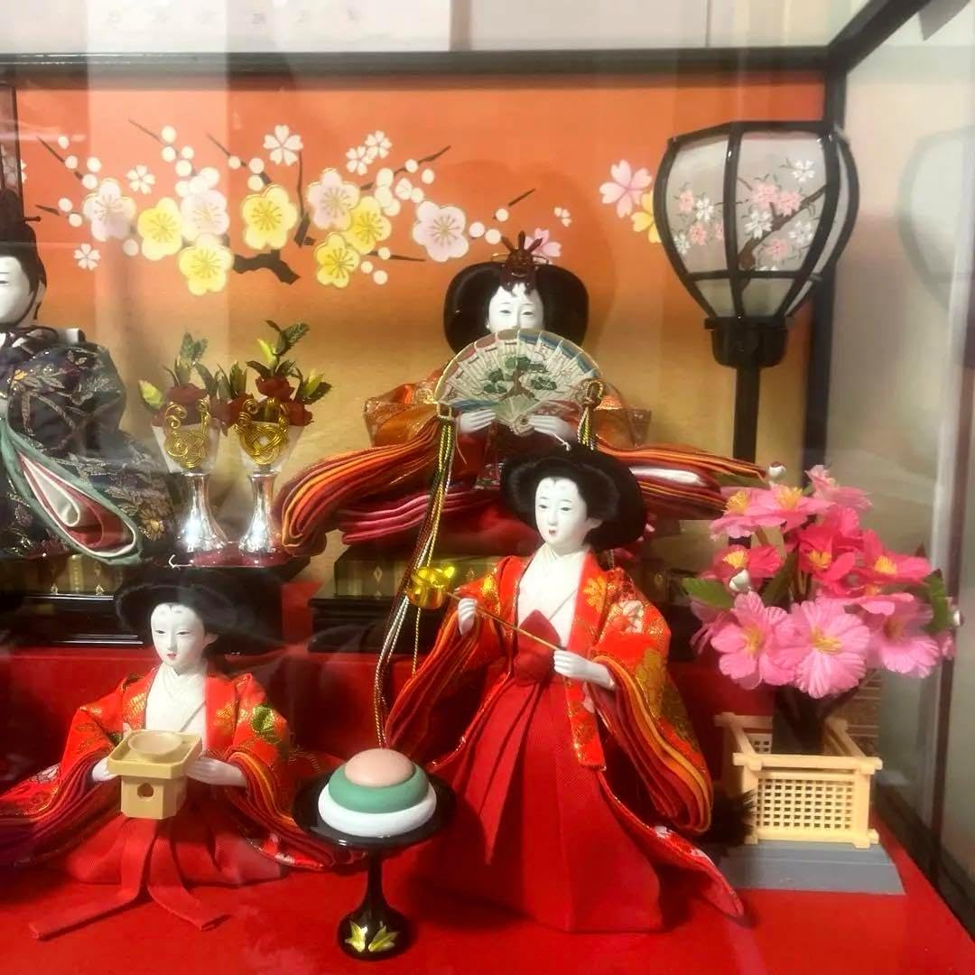 雛人形 三人官女 ぼんぼり.点灯.煌びやかなガラスケース飾り大型配送 雛人形 三人官女 ぼんぼり.点灯.煌びやかなガラスケース飾り大型配送